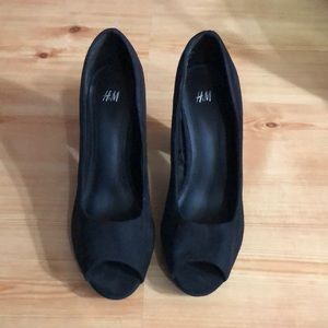 Open toes black 3 In heels